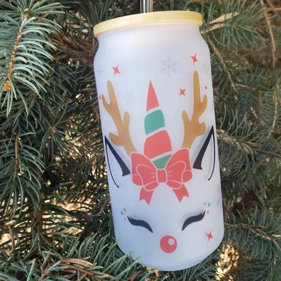 Unicorn reindeer frosted glass cup includes lid and glass straw - Picture 5 of 6